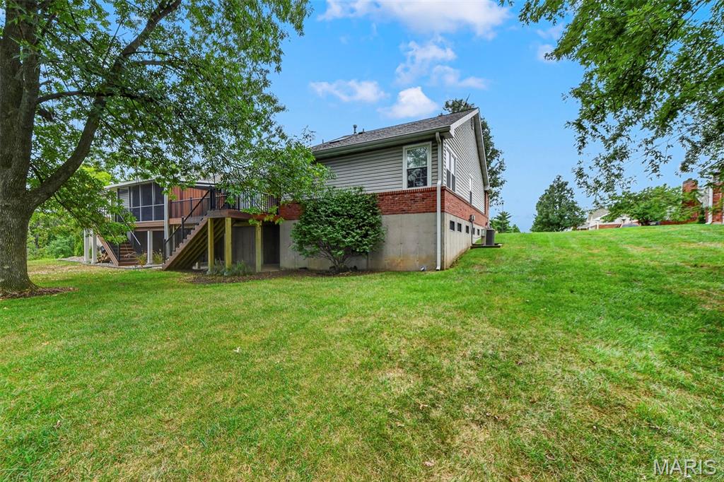5100 Kennerly Place Drive Property Photo 4