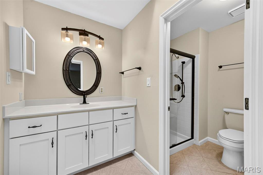 5100 Kennerly Place Drive Property Photo 15