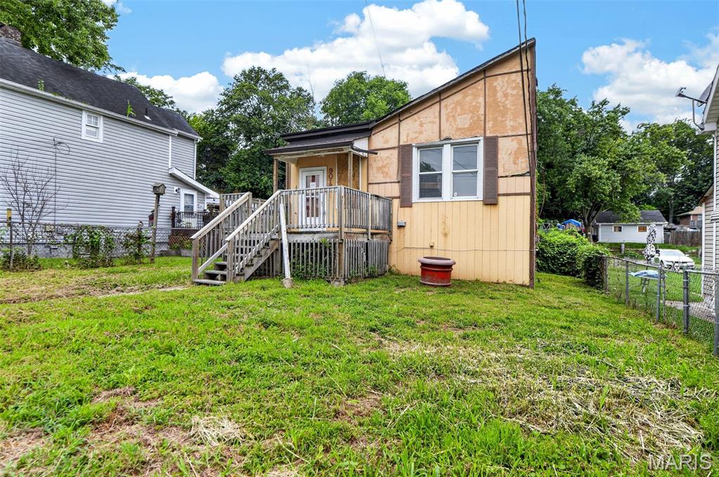 9015 S Broadway Property Photo 3