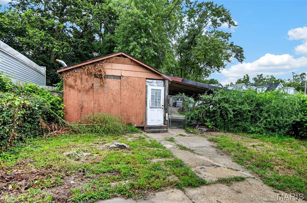 9015 S Broadway Property Photo 6