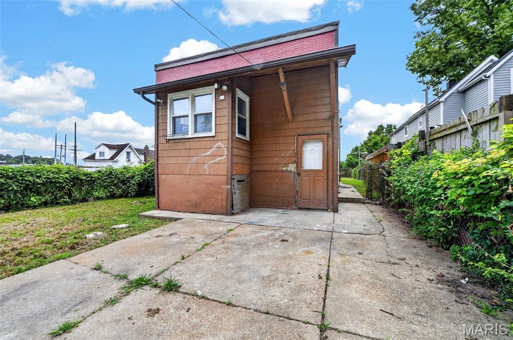 9015 S Broadway Property Photo 7
