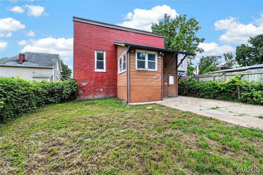9015 S Broadway Property Photo 10