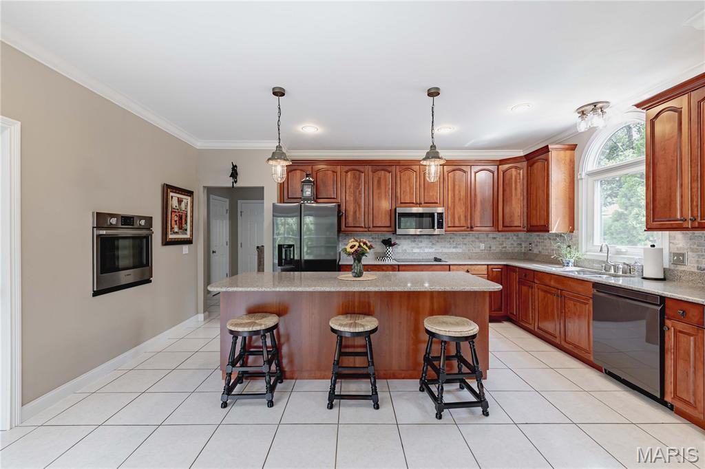4484 Kingfisher Court Property Photo 14