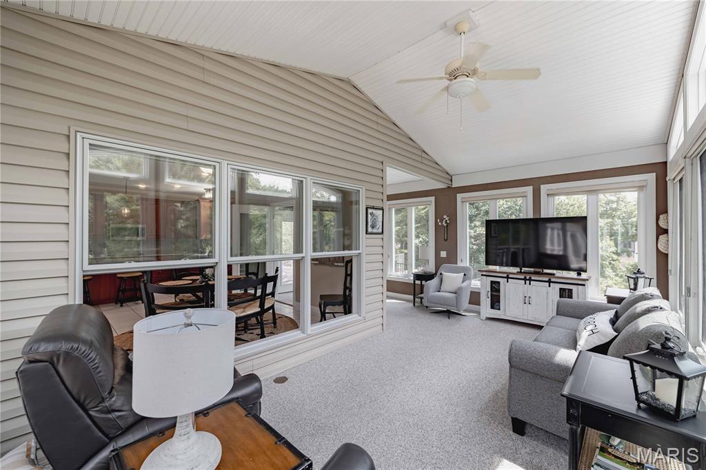 4484 Kingfisher Court Property Photo 19