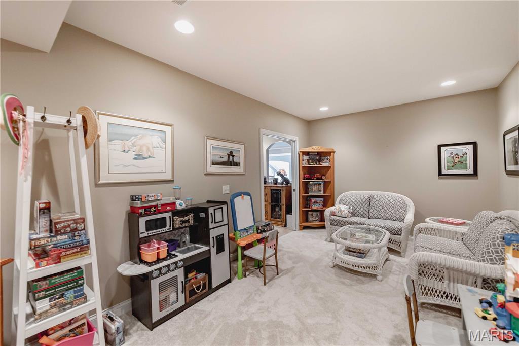 4484 Kingfisher Court Property Photo 46