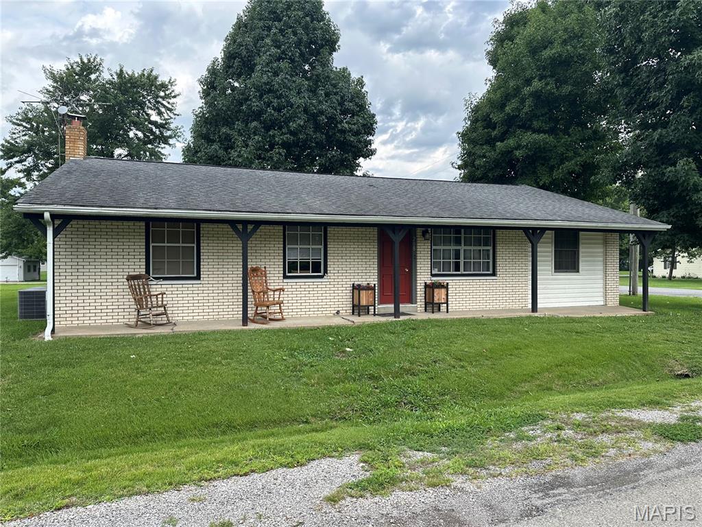 208 W Front Street Property Photo 1