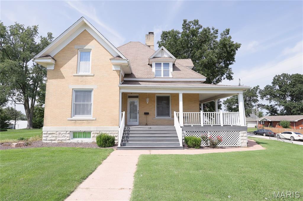 318 E Ste Marie Street Property Photo 1