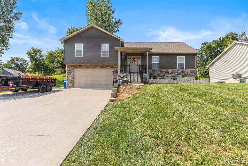 1025 Wrigley Circle Property Photo 1