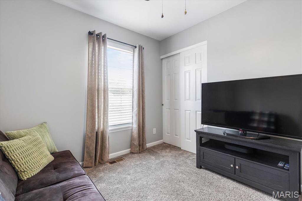 1025 Wrigley Circle Property Photo 16