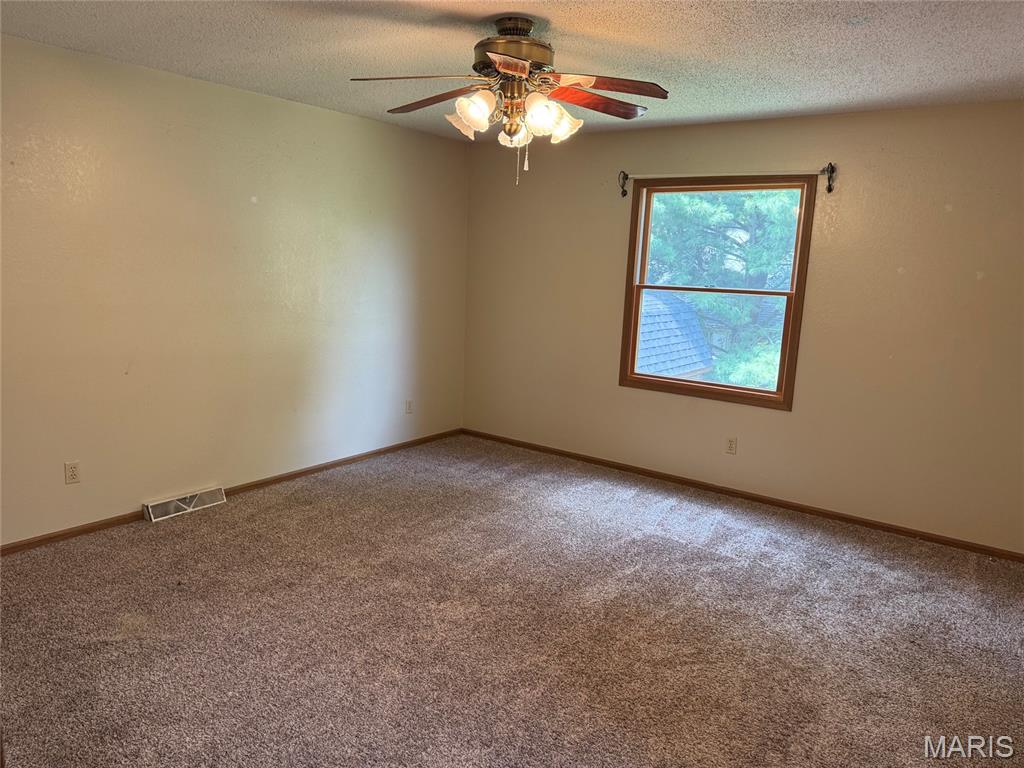 2021 Brian St Property Photo 16