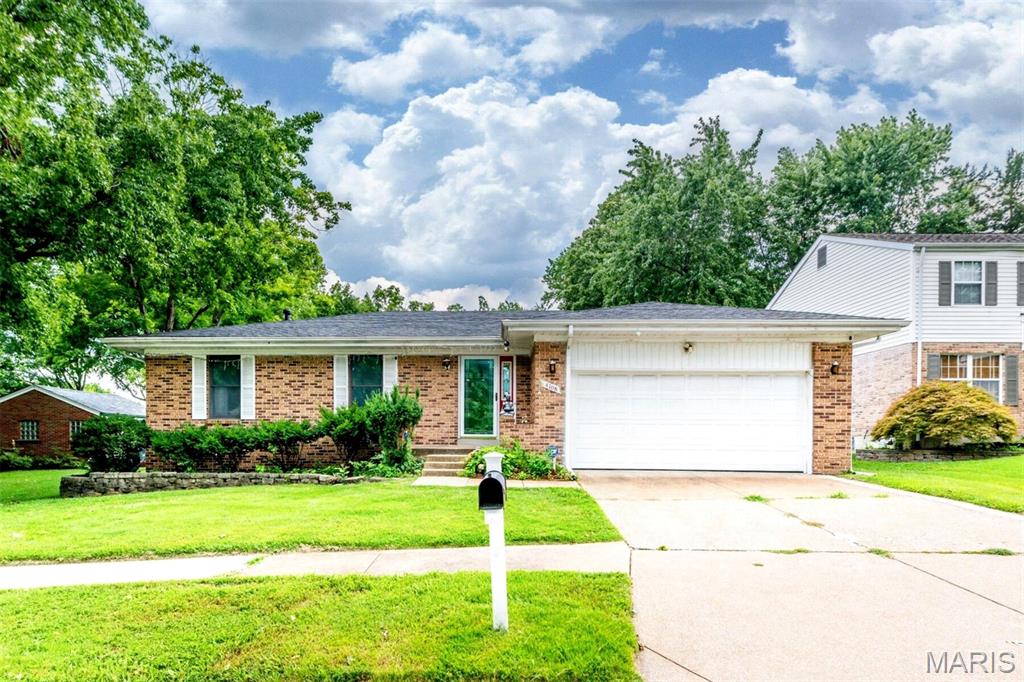 4708 Koglin Court Property Photo 1