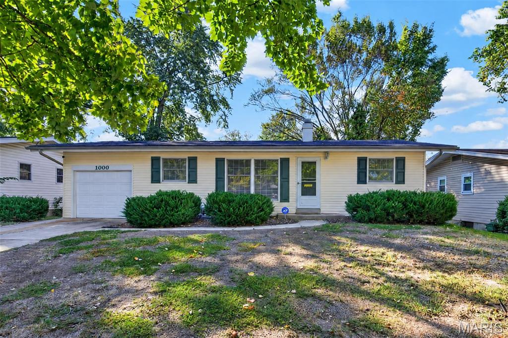 1000 Rogers Lane Property Photo 1