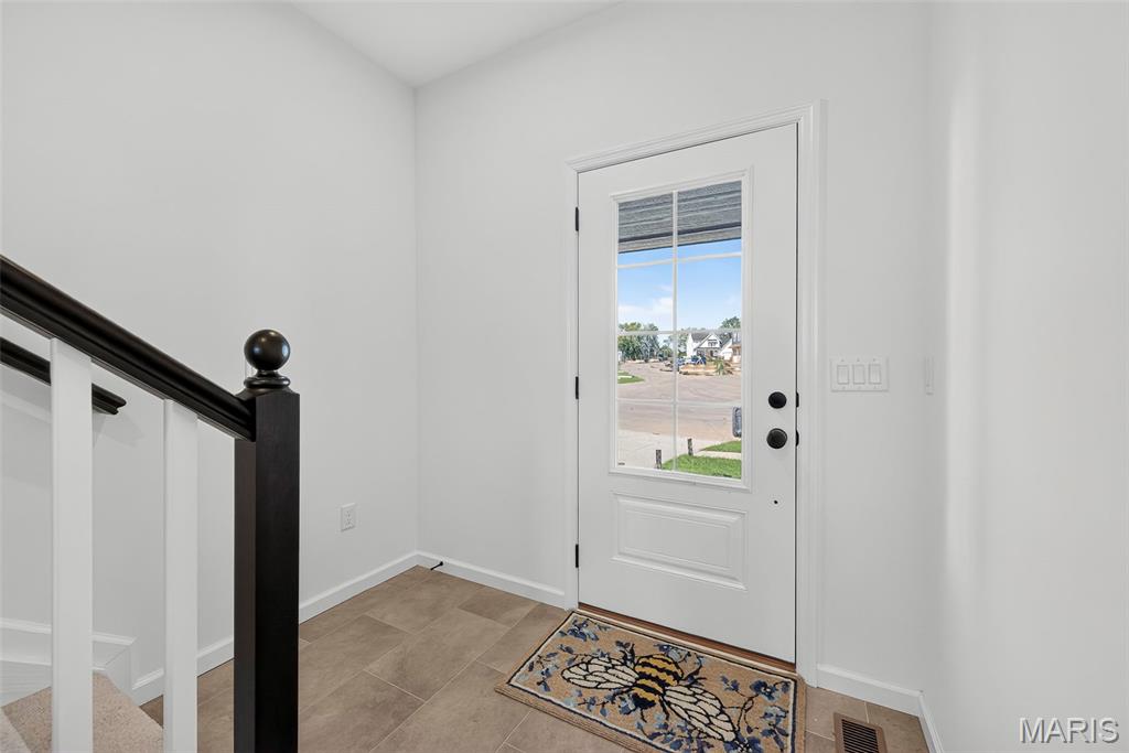 414 Roddens Way Property Photo 8
