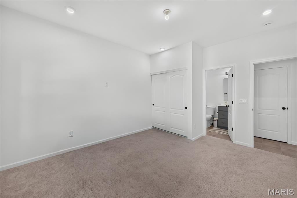 414 Roddens Way Property Photo 12