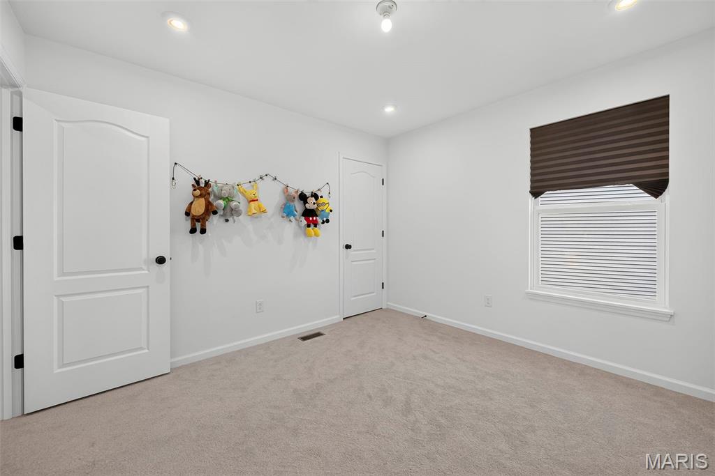 414 Roddens Way Property Photo 44