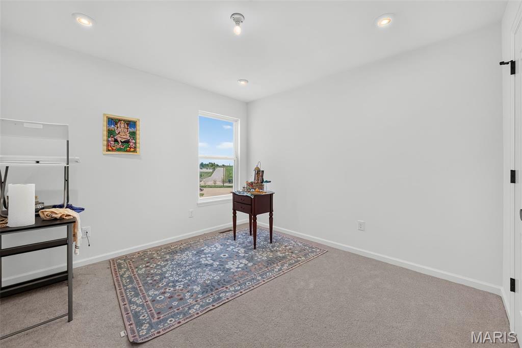 414 Roddens Way Property Photo 45
