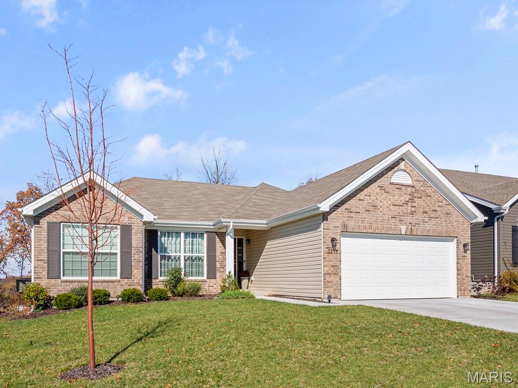 2 Hickory At Walnut Hills Property Photo 1