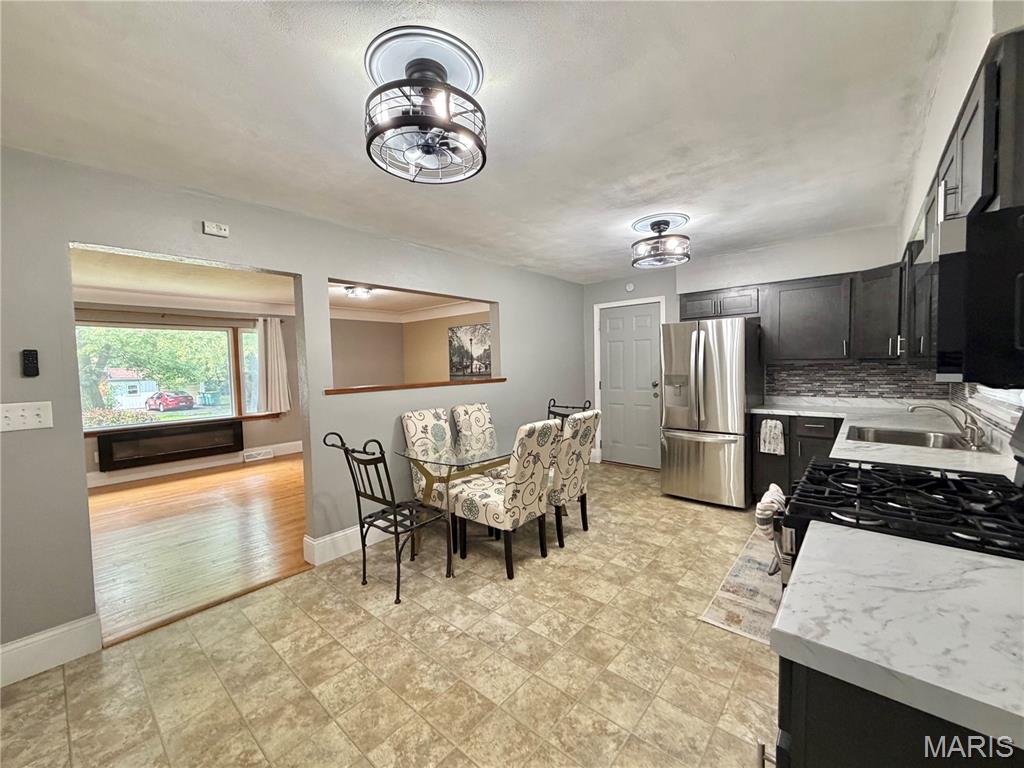 118 Alice Property Photo 7
