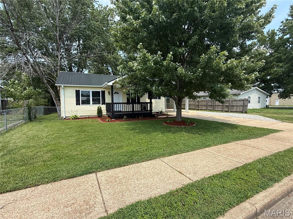 203 Wildcat Pride Drive Property Photo 1