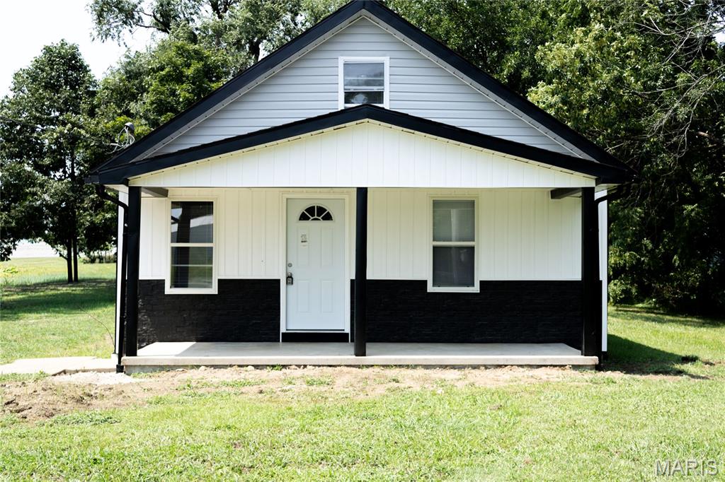 3037 Highway 221