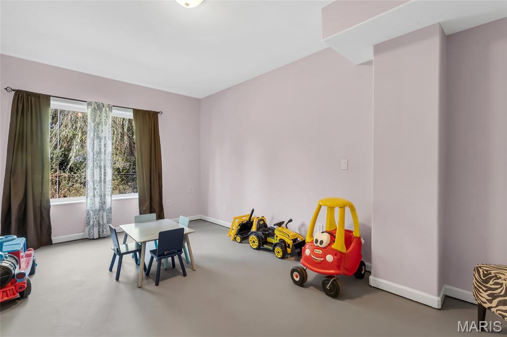 5541 Blackberry Lane Property Photo 36