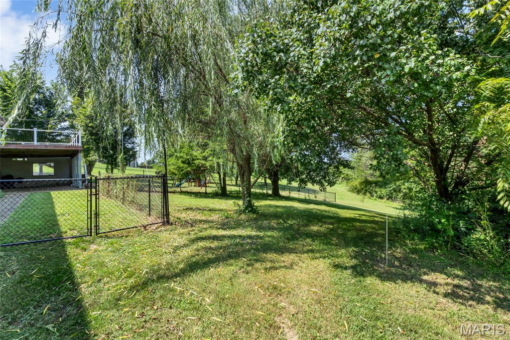 5541 Blackberry Lane Property Photo 45