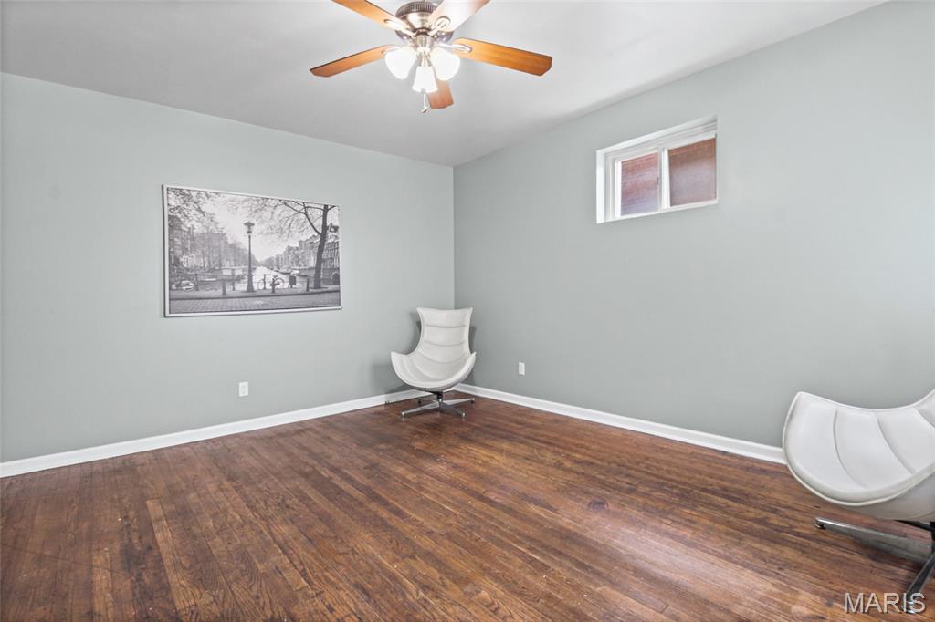 3644-3646 Bates Street Property Photo 5