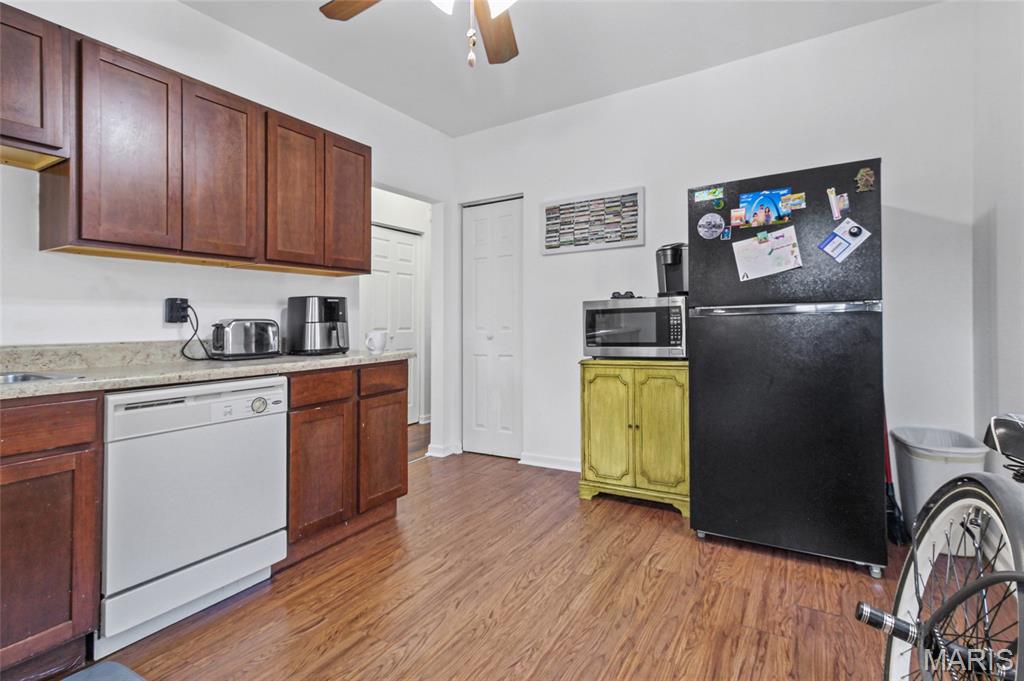 3644-3646 Bates Street Property Photo 16