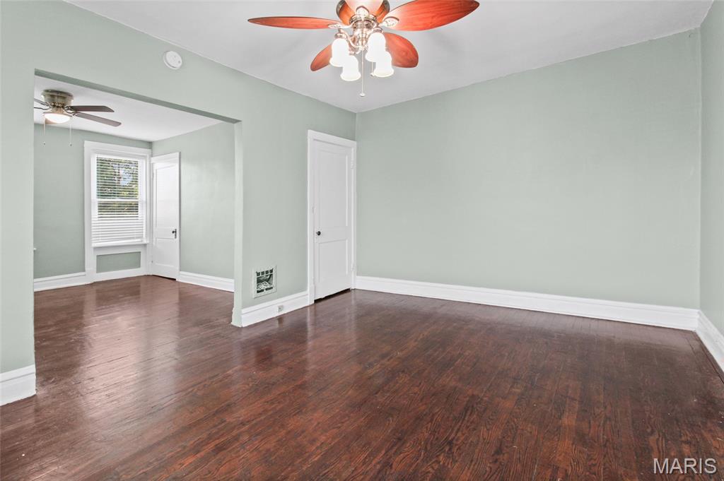 4971 - 4973 Parker Avenue Property Photo 4