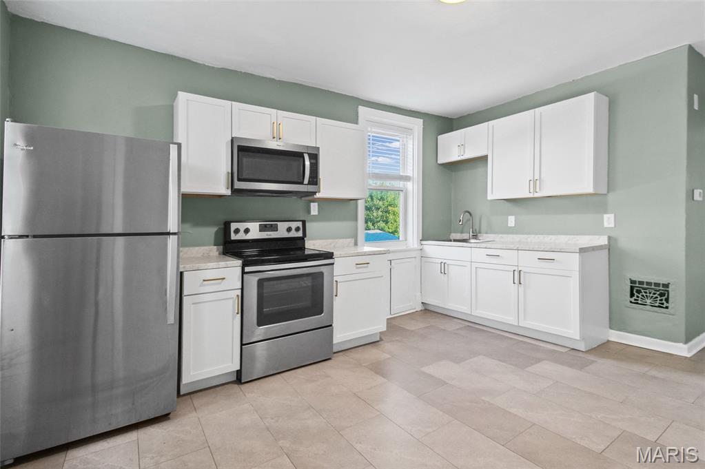 4971 - 4973 Parker Avenue Property Photo 10