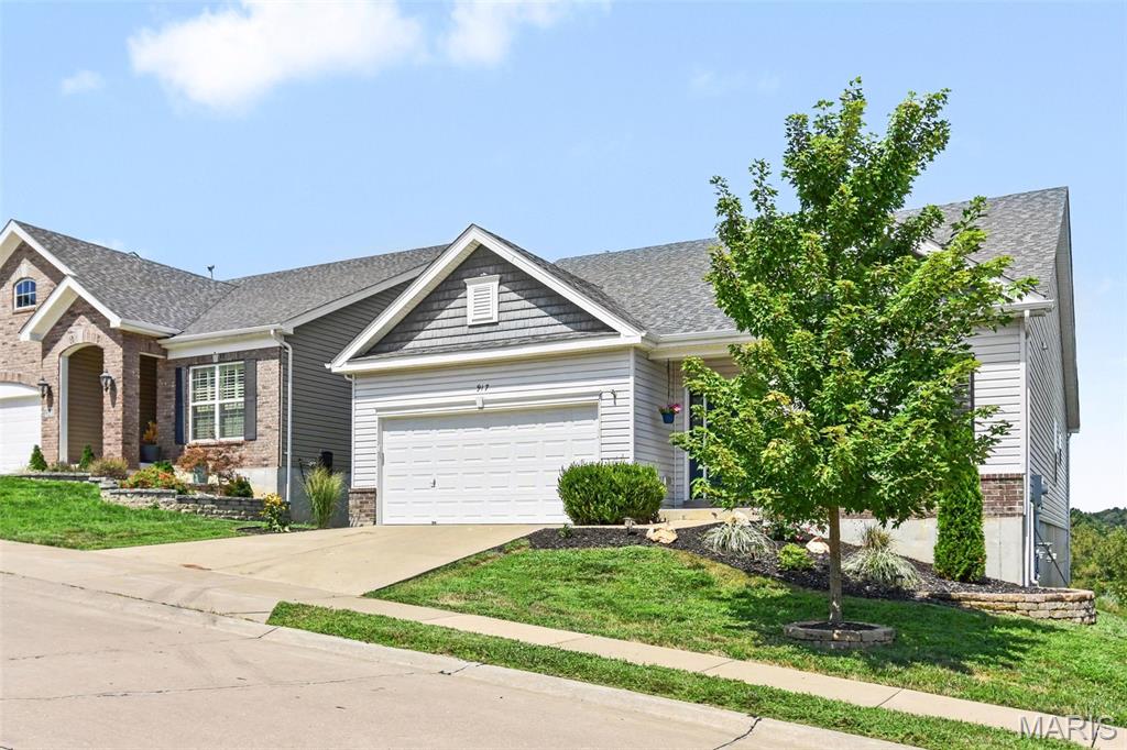 917 Meramec Grove Drive Property Photo 4