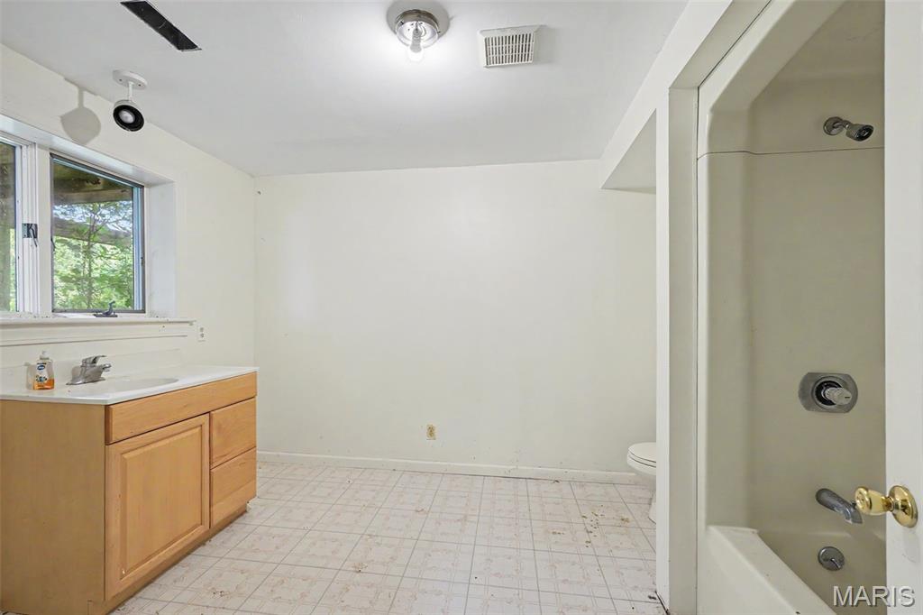 408 Miller Property Photo 43