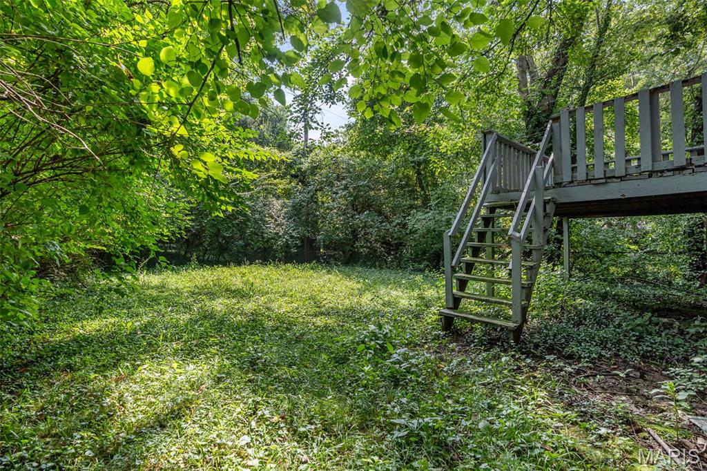 9708 Winkler Drive Property Photo 3