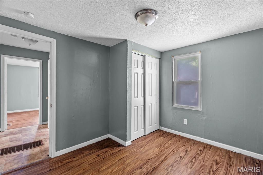 9708 Winkler Drive Property Photo 26