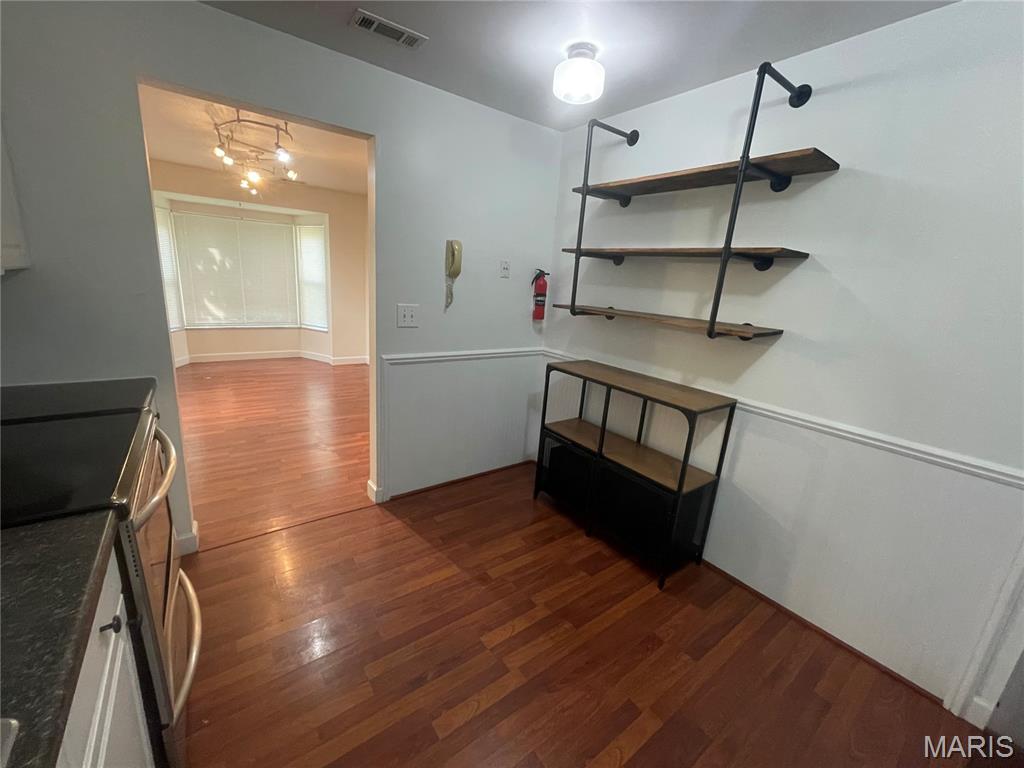 2632 Park Avenue 2632 Property Photo 3