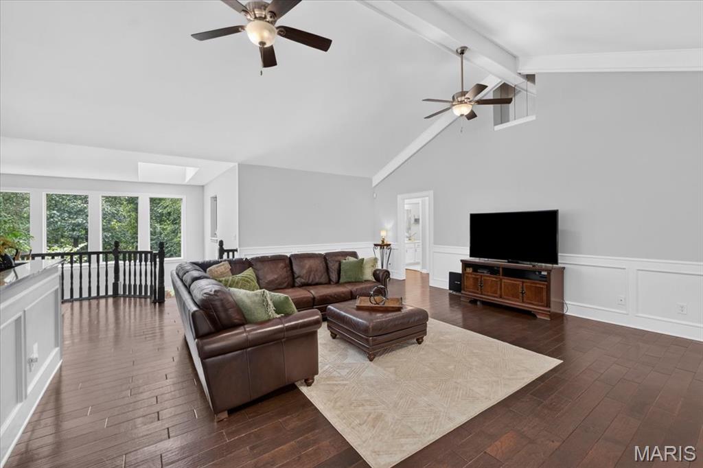1217 Grey Fox Run Property Photo 9