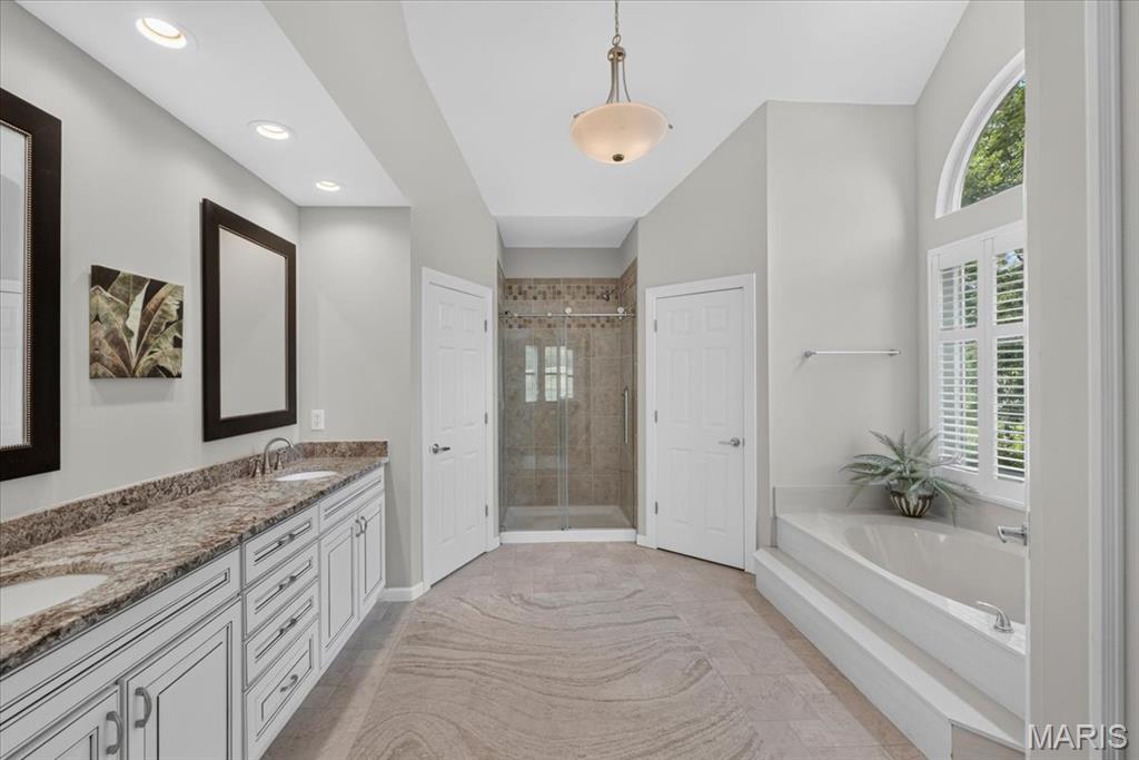 1217 Grey Fox Run Property Photo 12