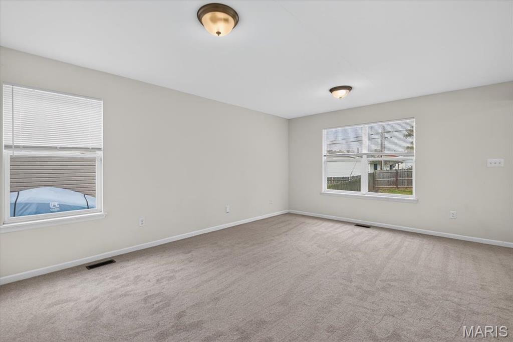313 Lindy Boulevard Property Photo 4