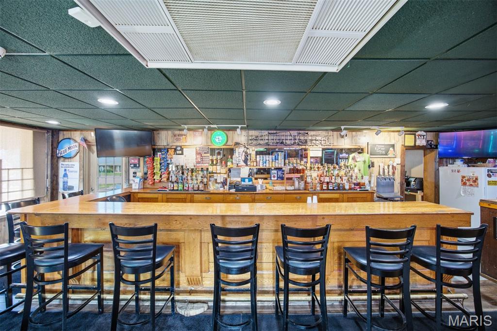102 Park Property Photo 8