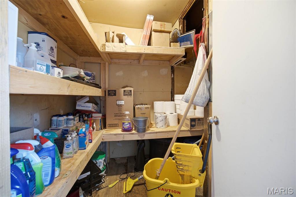 102 Park Property Photo 19
