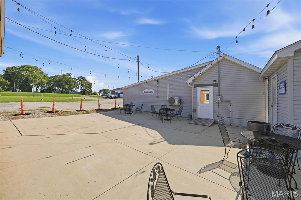 102 Park Property Photo 25