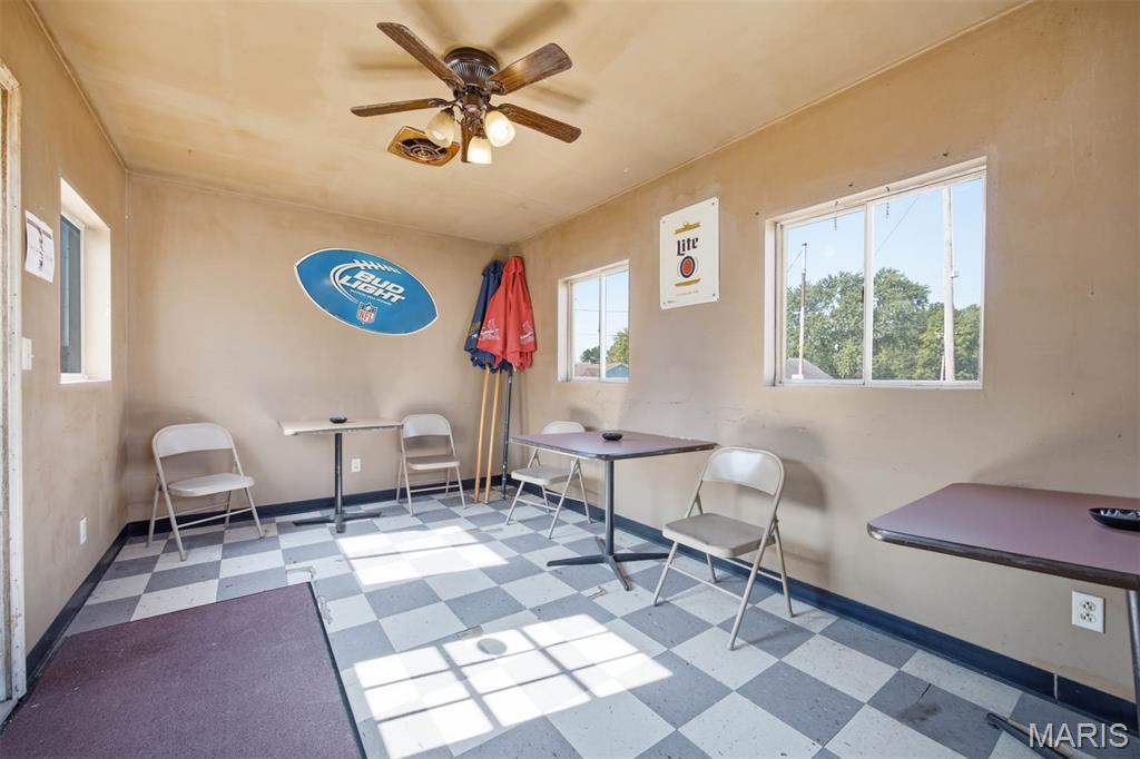 102 Park Property Photo 28