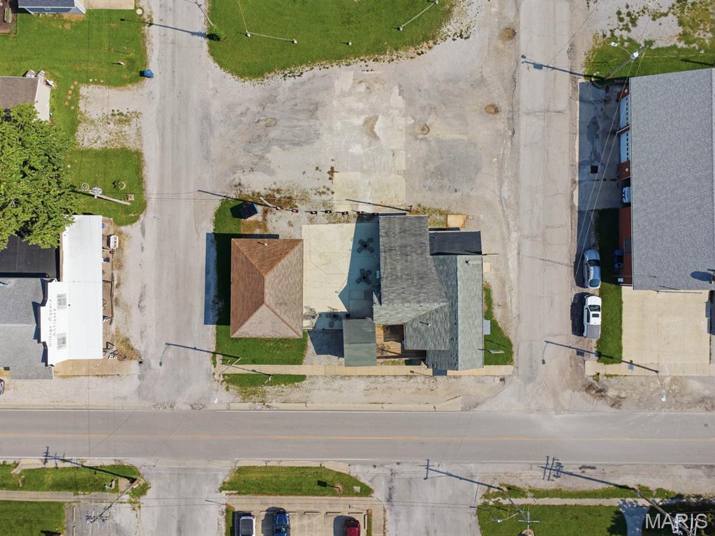 102 Park Property Photo 31