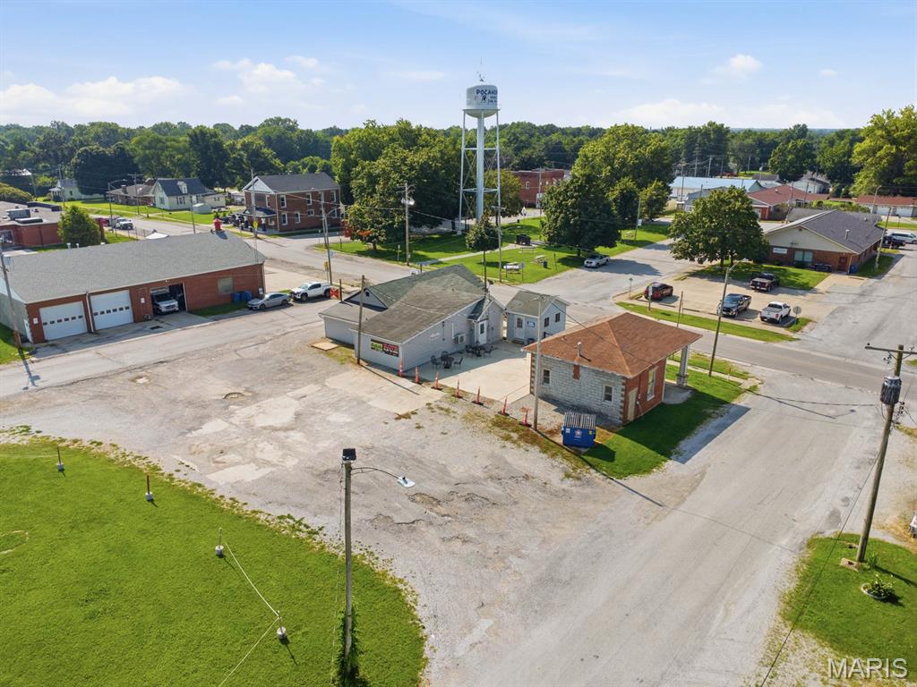 102 Park Property Photo 32