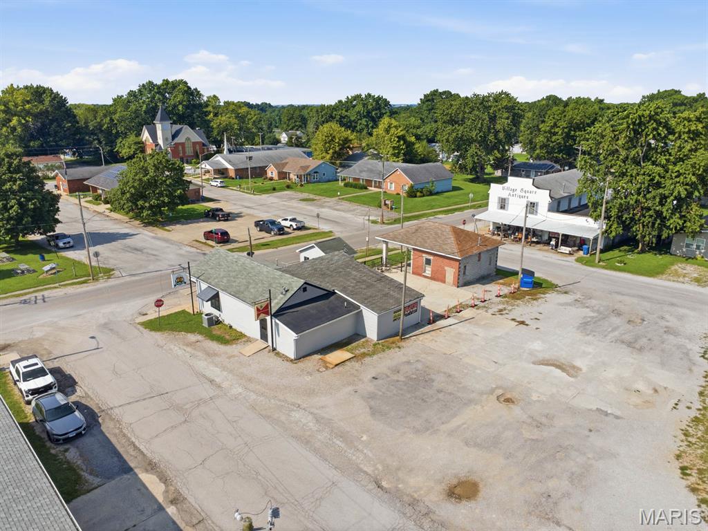 102 Park Property Photo 34
