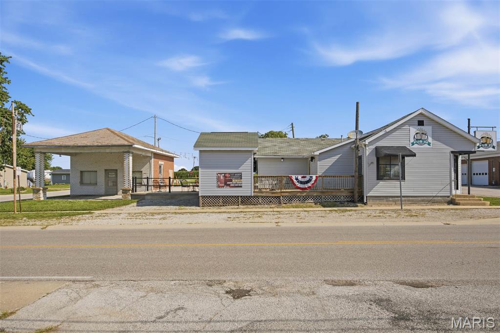 102 Park Property Photo 39