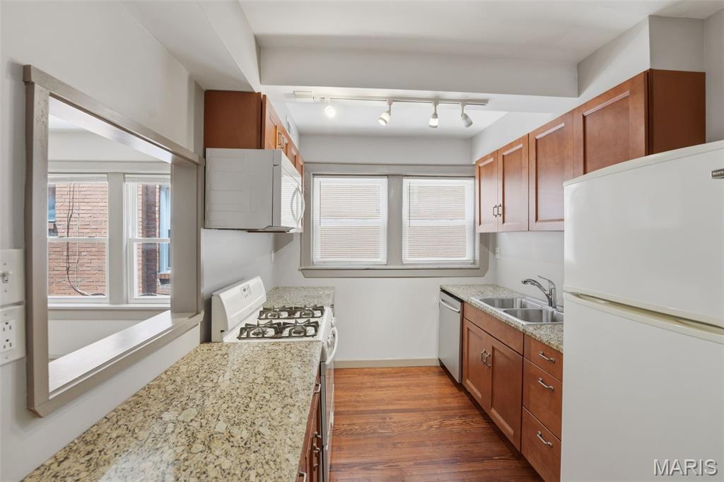 4555 Shenandoah Avenue Property Photo 10