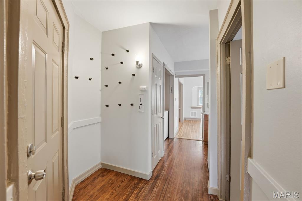 4555 Shenandoah Avenue Property Photo 14