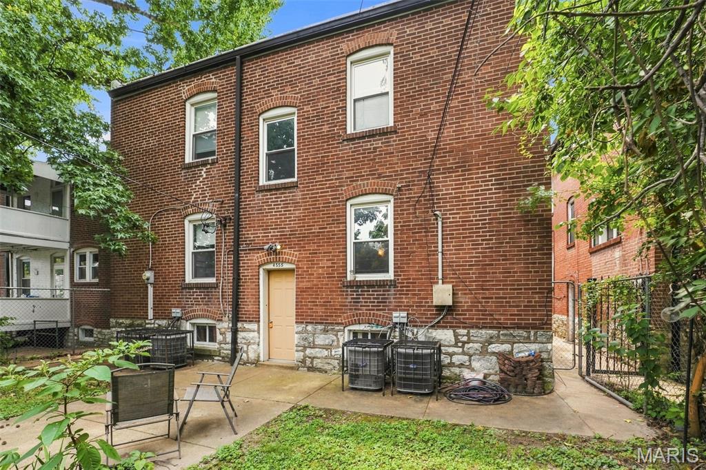 4555 Shenandoah Avenue Property Photo 23