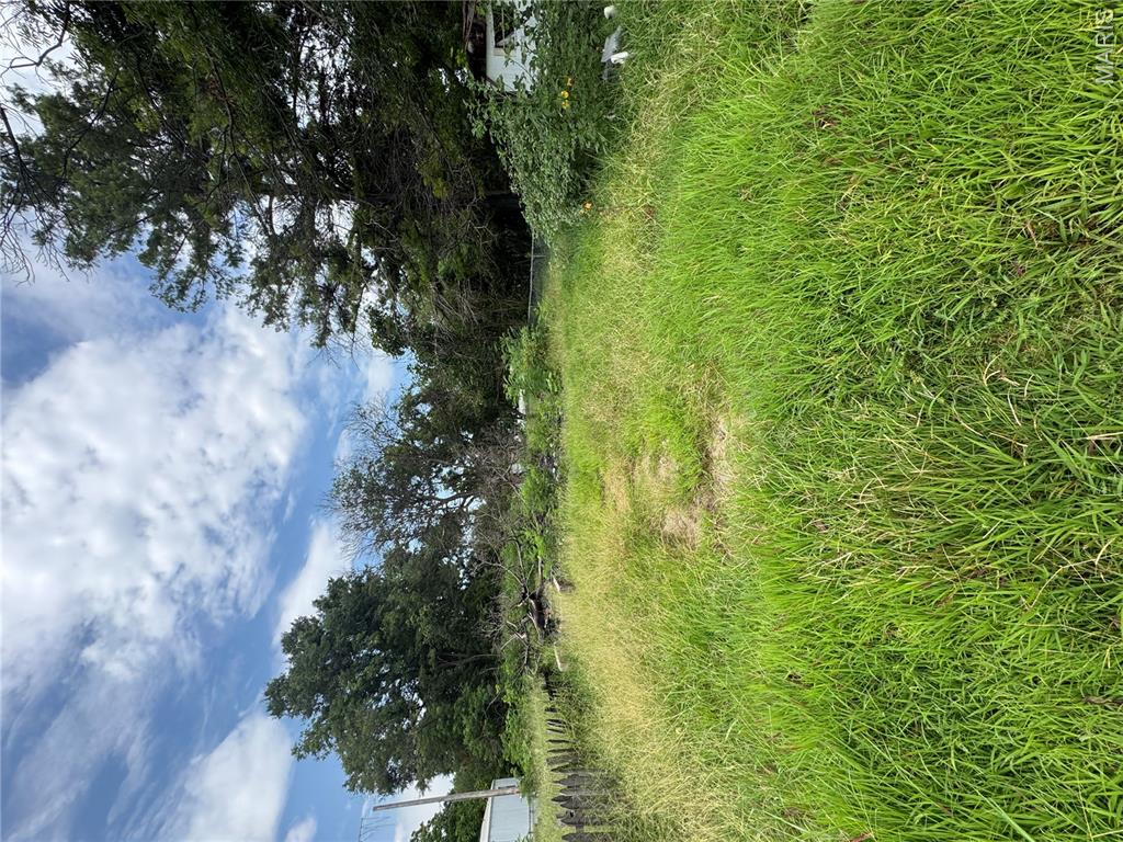122 Main Street Property Photo 2